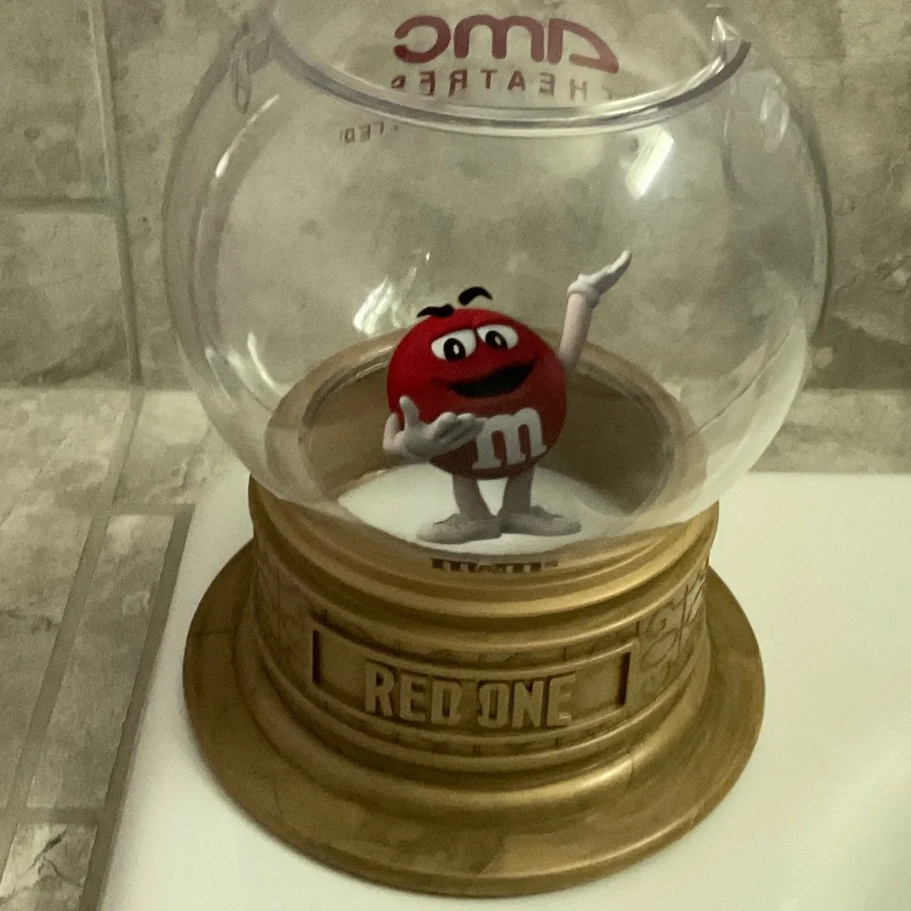 M&M’s Red One Lighted Snow Globe – 2024 Collectible AMC Movie Theater - Picture 3 of 9